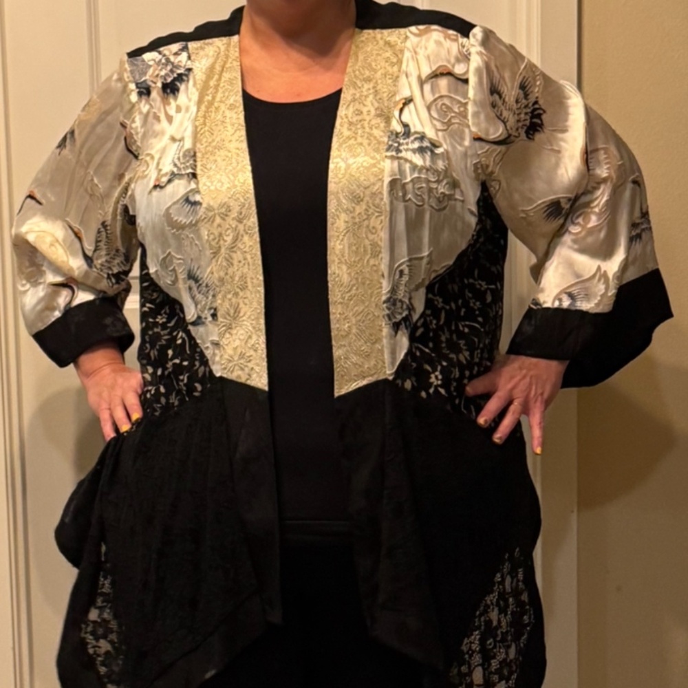 Violet Kay Silk-Blend Crane & Lace Kimono Jacket 🌙🕊️
